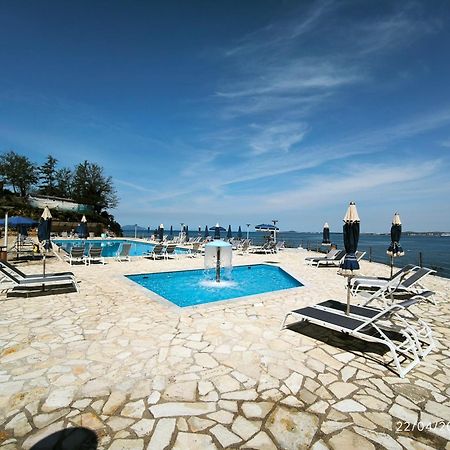 Matthews Beach House Vlora Kültér fotó