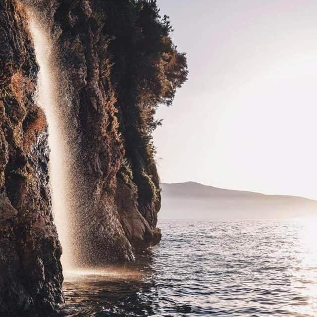 Matthews Beach House Vlora Kültér fotó