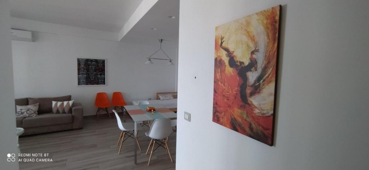 Matthews Beach House Vlora Kültér fotó