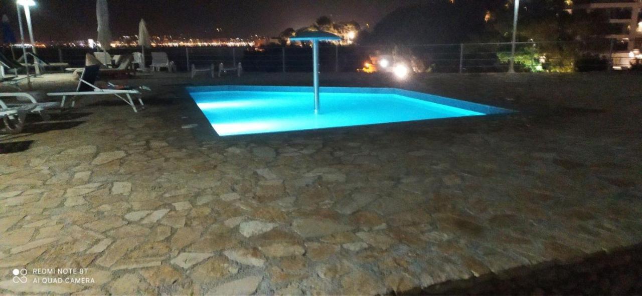 Matthews Beach House Vlora Kültér fotó