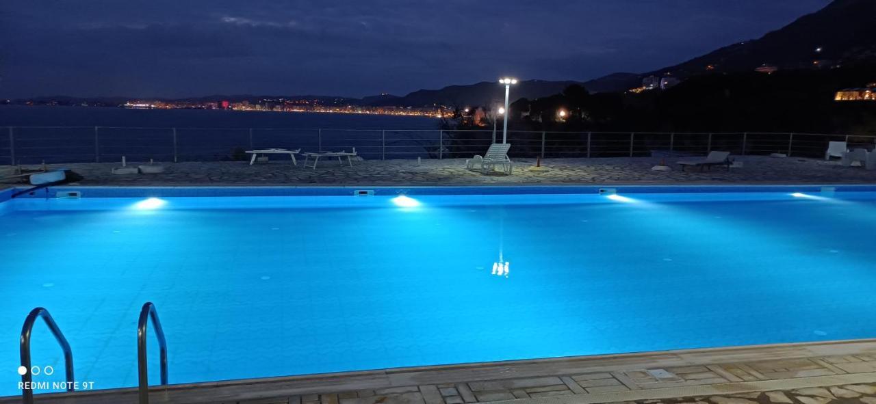 Matthews Beach House Vlora Kültér fotó